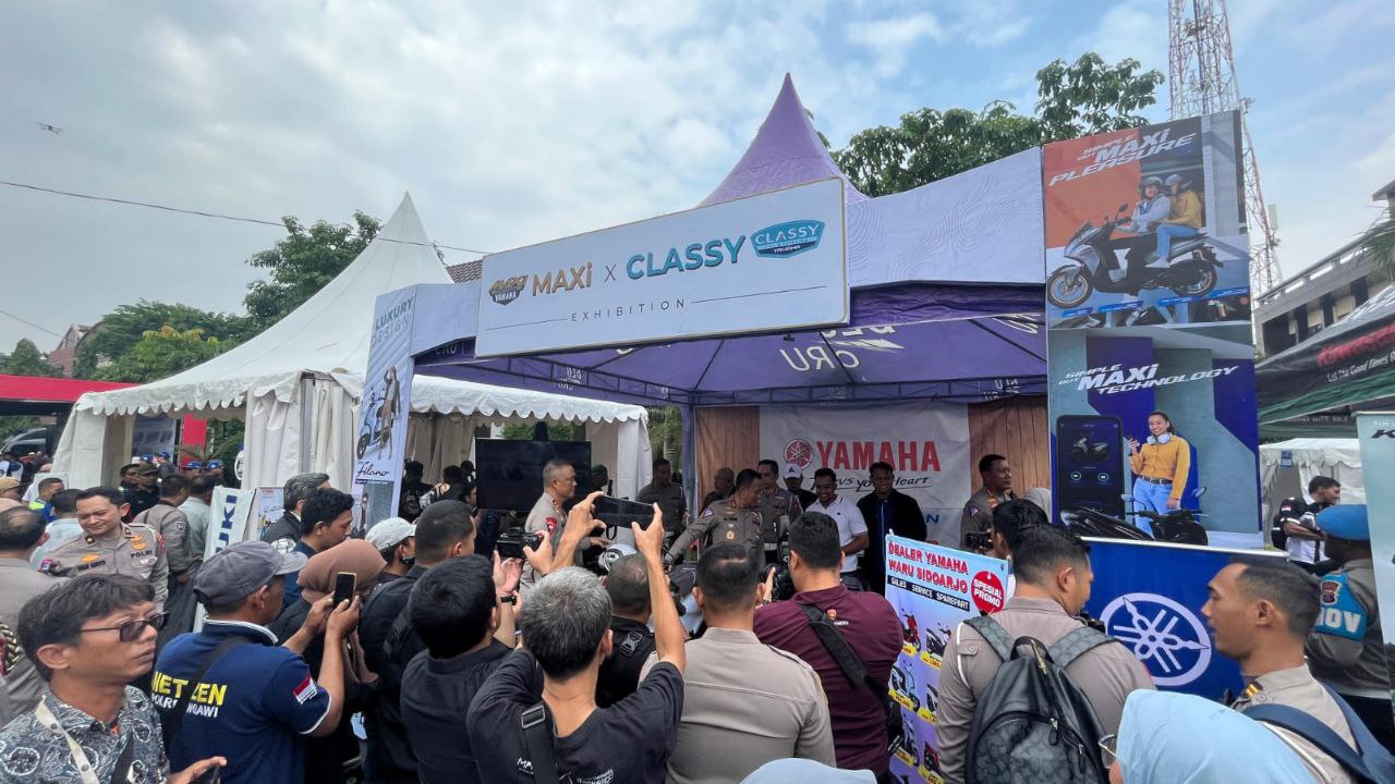 Kegiatan Seremonial dalam acara SEMARAK GEBYAR KESELAMATAN BERKENDARA YAMAHA STSJ