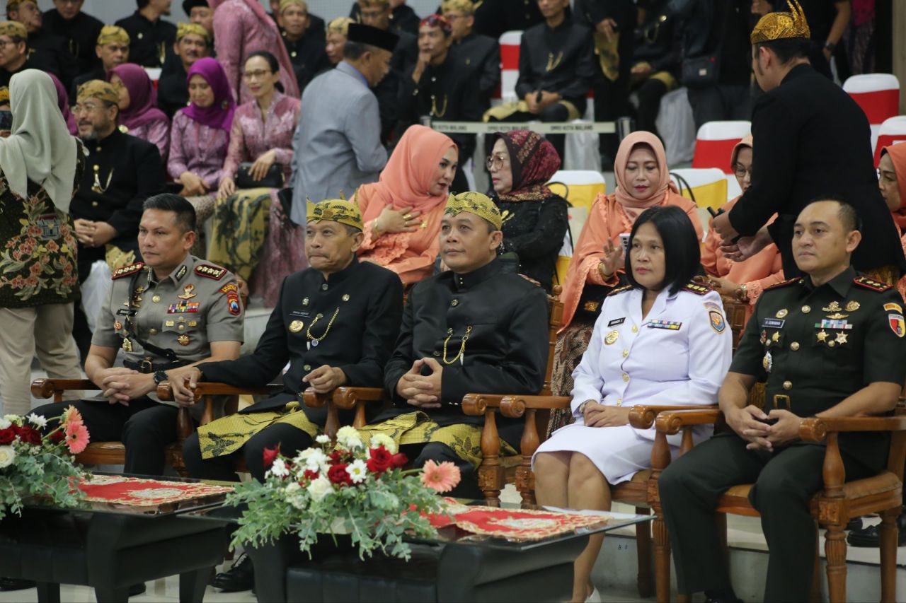 DPRD Kota Malang Gelar Rapat Paripurna istimewa peringati HUT Kota Malang ke 110 tahun. Sabtu, 30 Maret 2024.