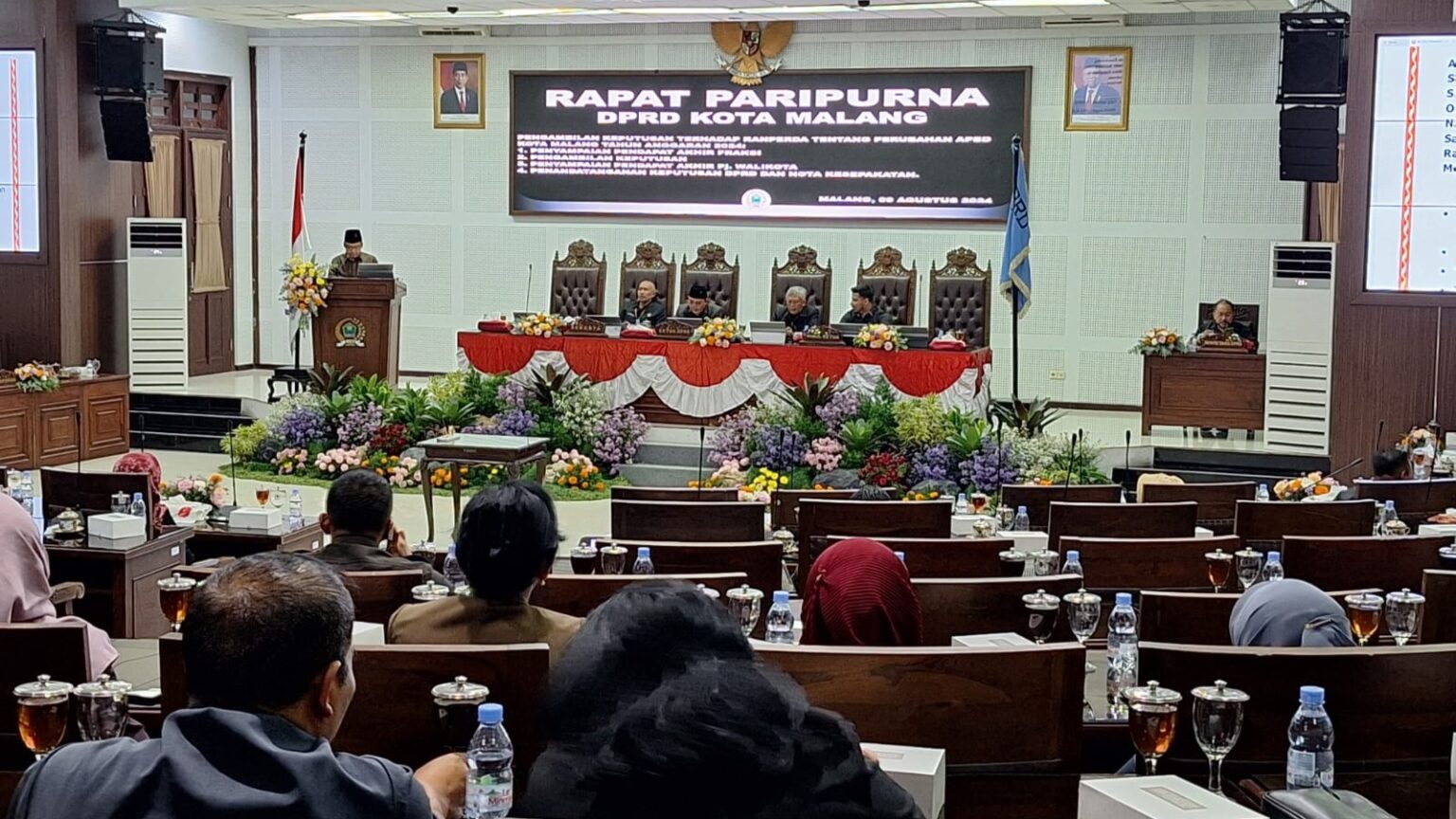 Pengesahan anggaran Rapat Paripurna di Gedung DPRD Kota Malang hari Kamis 25 Juli 2024